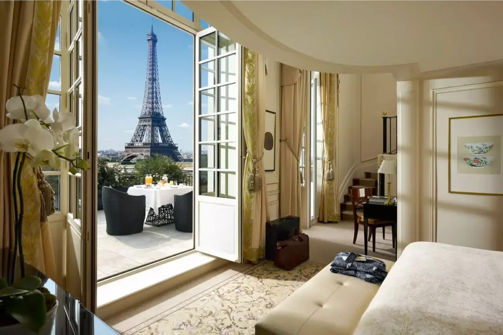 Shangri-La Paris - Luxury Hotel